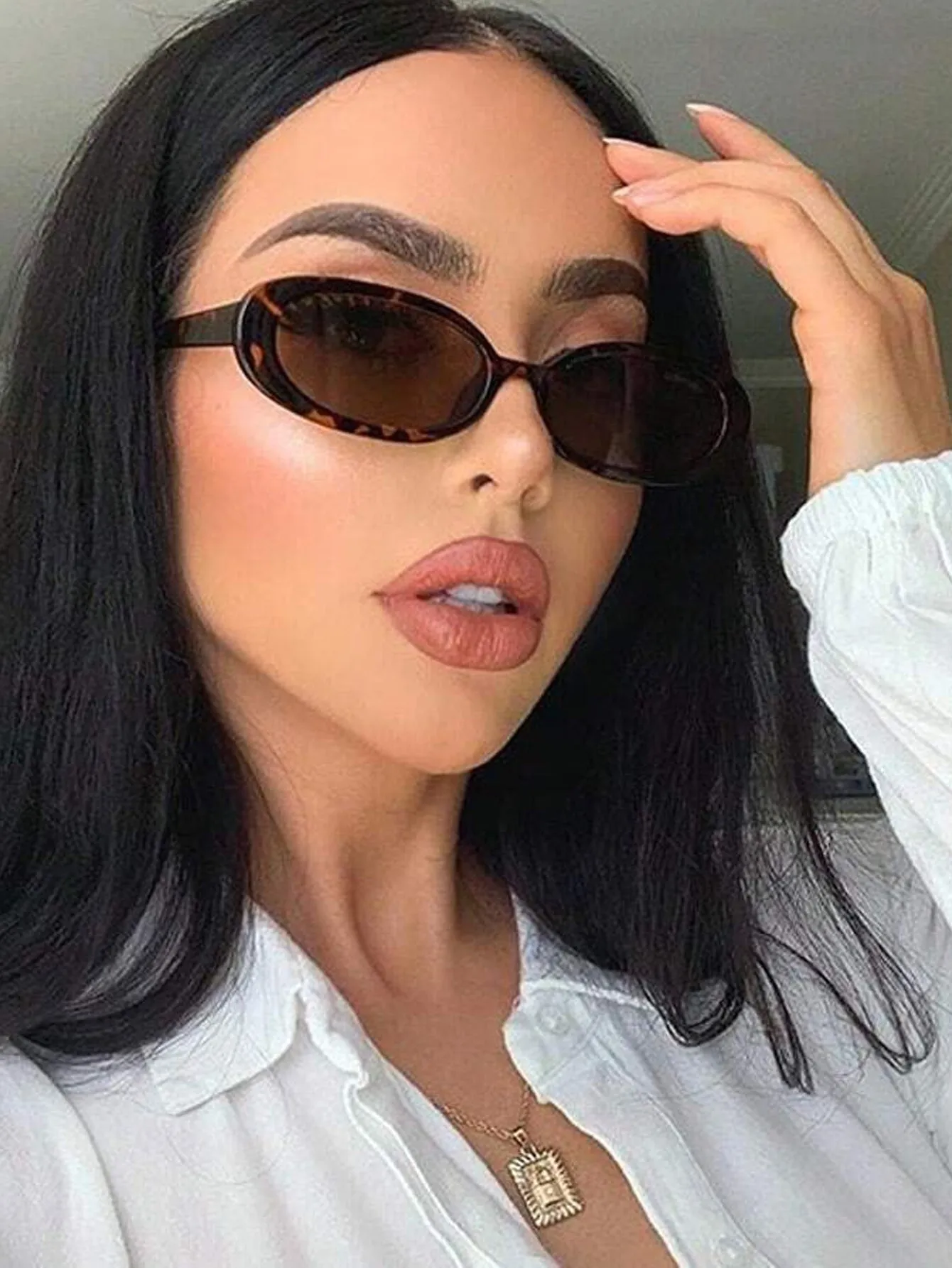 1pc Simple Frame Oval Sunglasses- FD ⚡