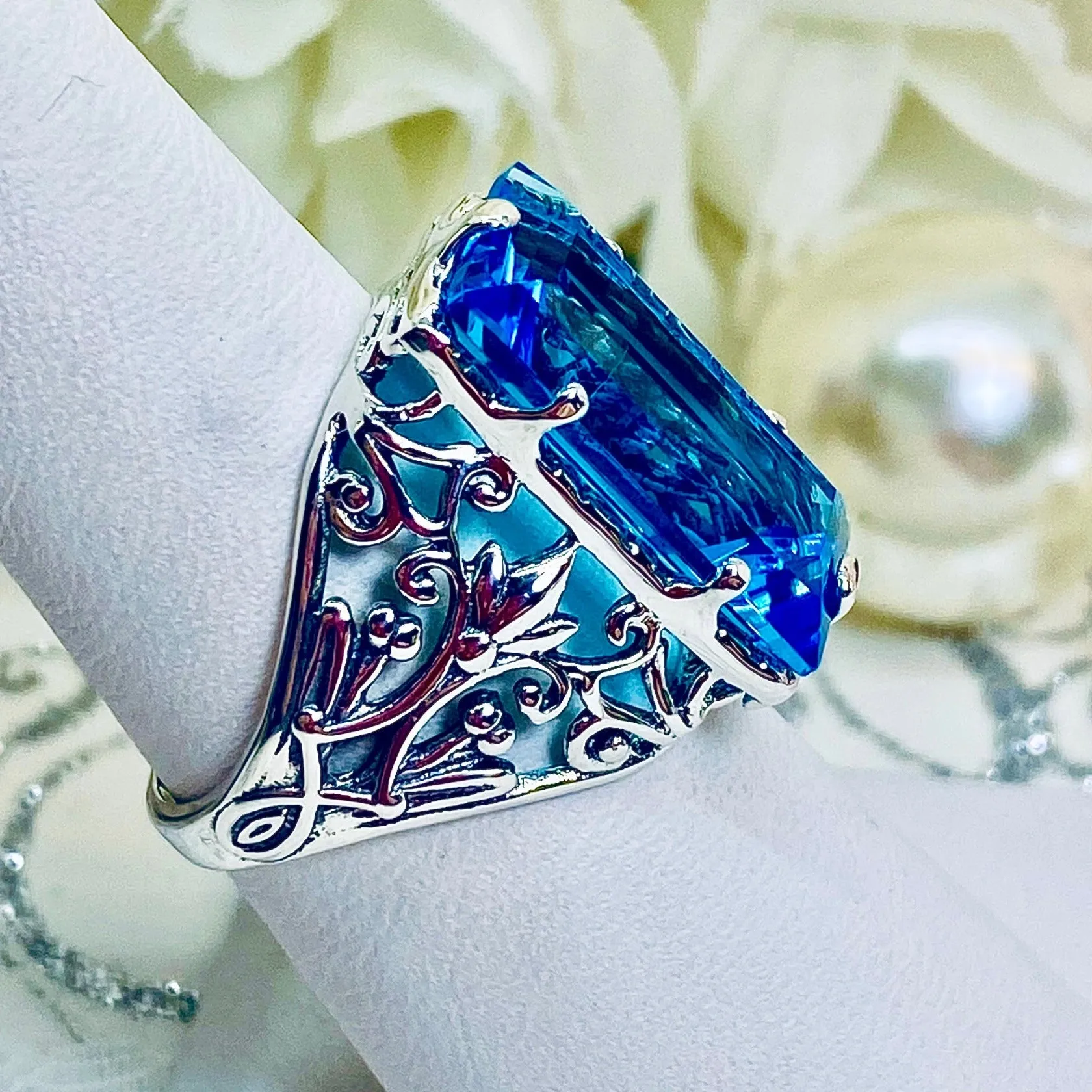 Aqua CZ Ring, Size 9 Baguette Gem, Floral Leaf Filigree, Victorian Jewelry, D32 - Ready to Ship