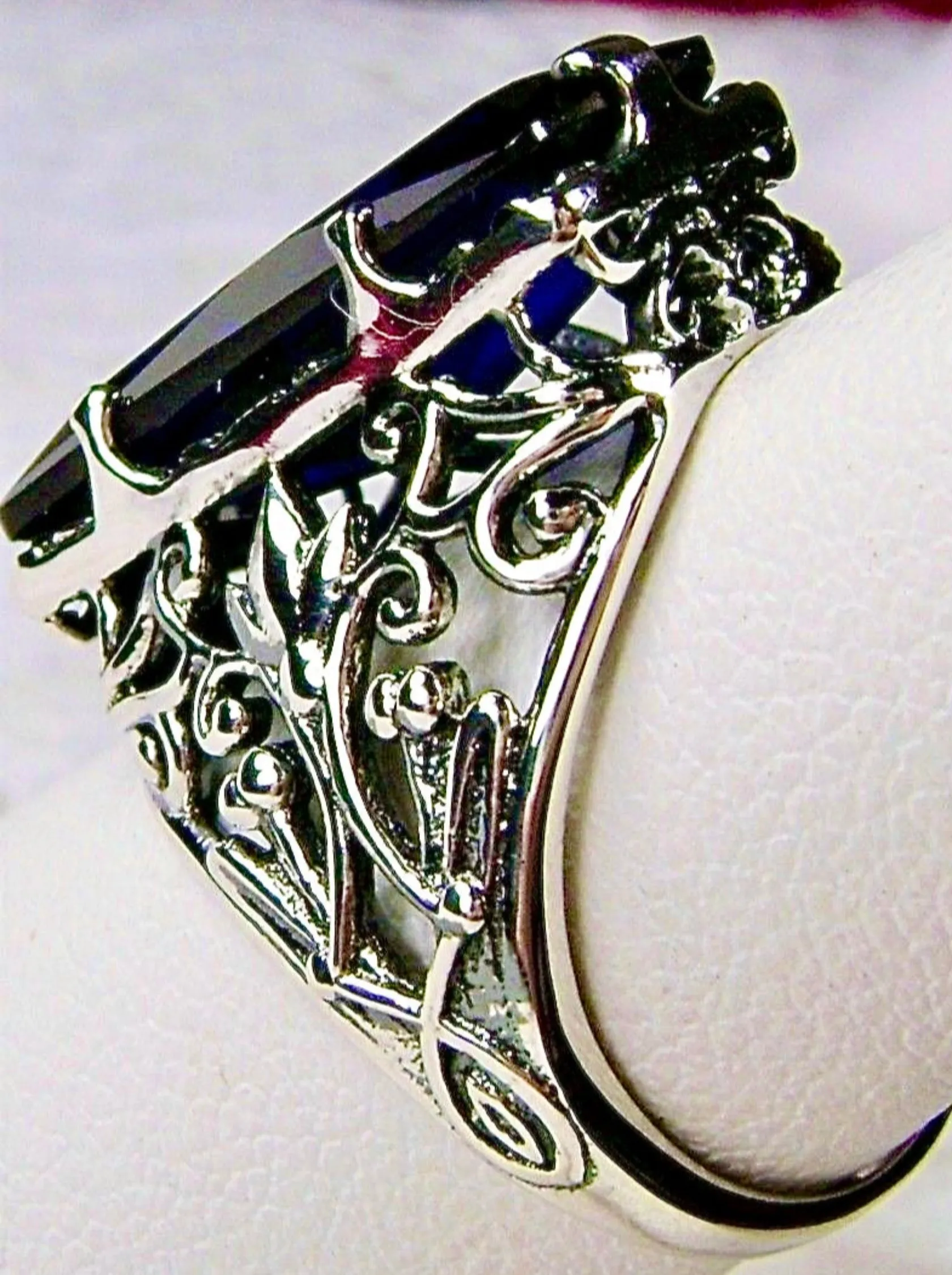 Blue Sapphire Ring, Baguette Gem, Floral Leaf Filigree, Victorian Jewelry, D32