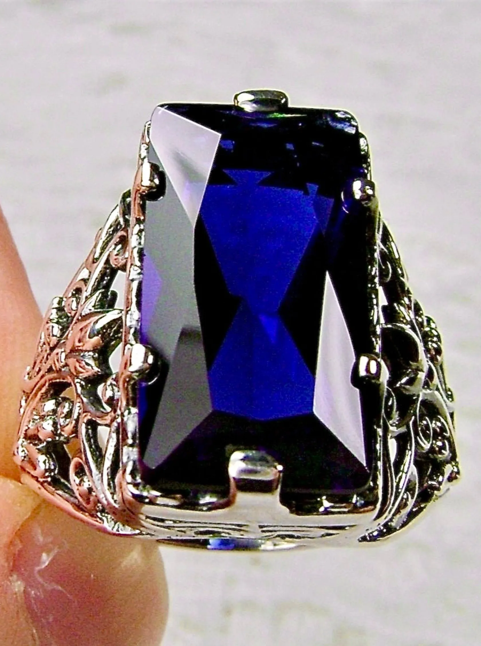 Blue Sapphire Ring, Baguette Gem, Floral Leaf Filigree, Victorian Jewelry, D32