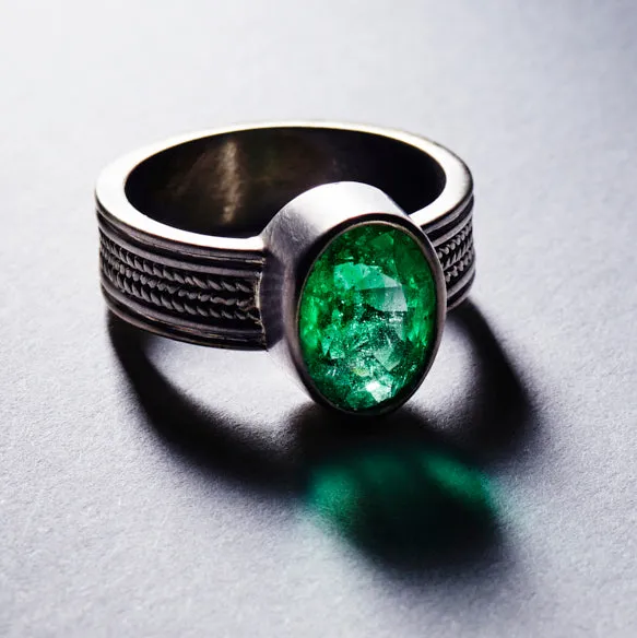 Braid Triple Row Oval Emerald Ring in 18K Alpine Gold