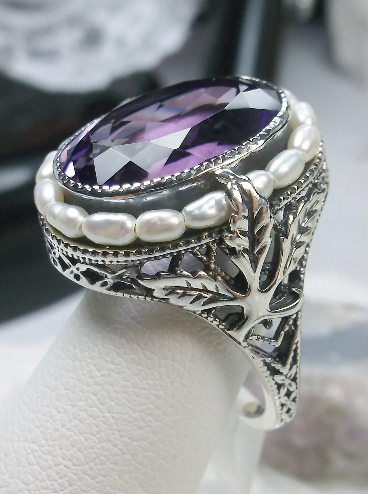 Natural Amethyst Ring, Garden Leaf Silver Filigree, Victorian Jewelry #D156
