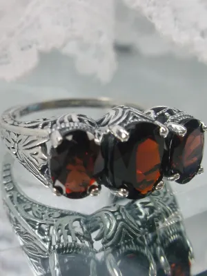 Natural Garnet Ring, Trinity (3Gem) Ring, Vintage Jewelry #D41