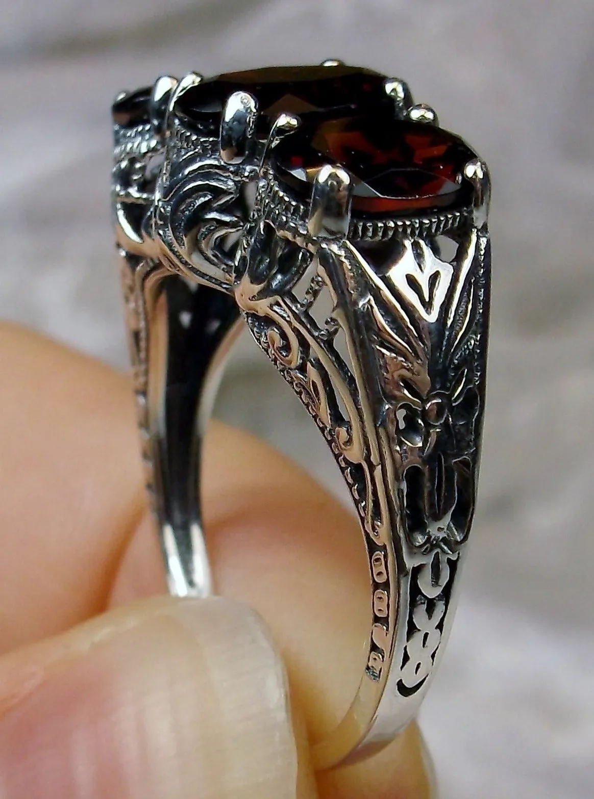Natural Garnet Ring, Trinity (3Gem) Ring, Vintage Jewelry #D41