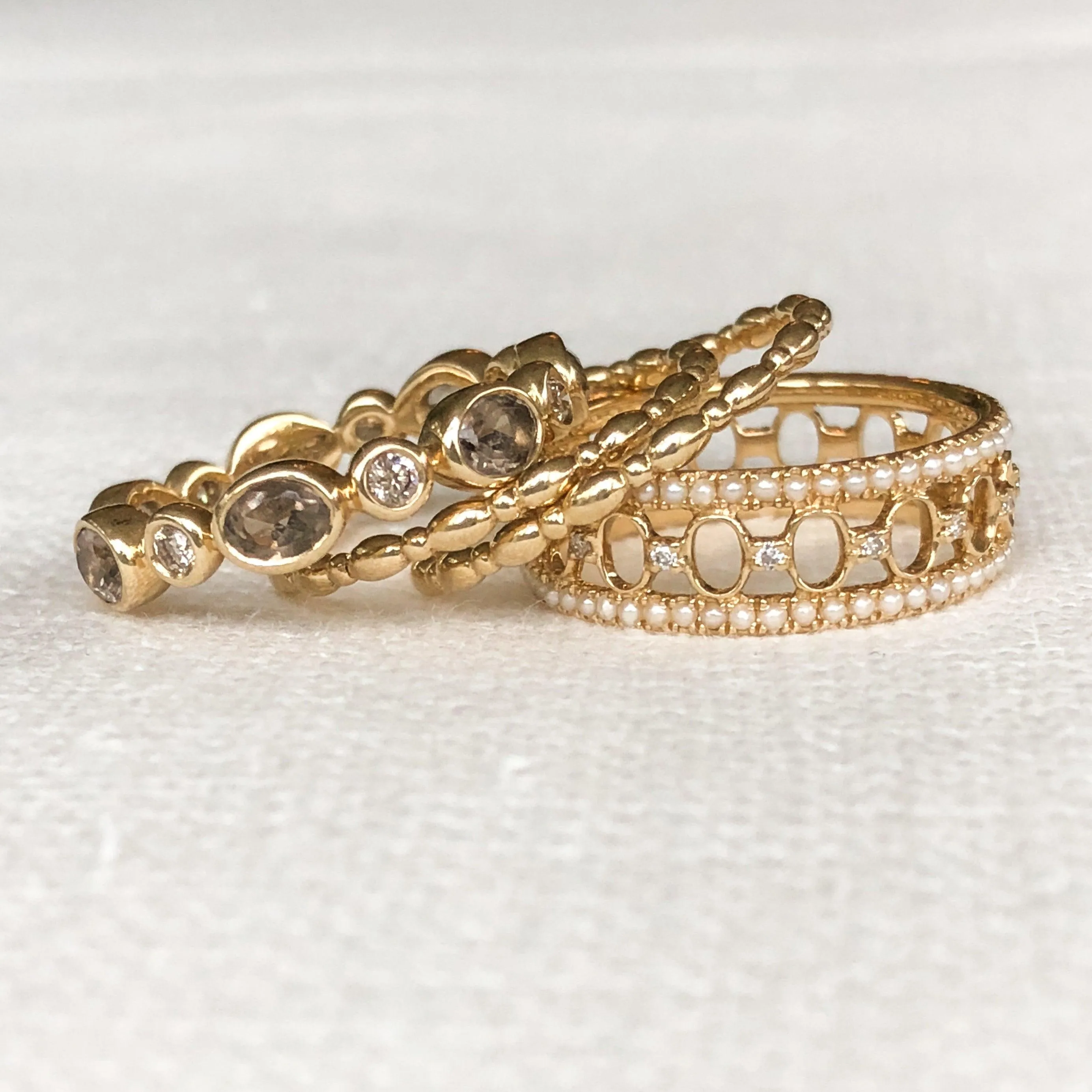 Petite Motif Band