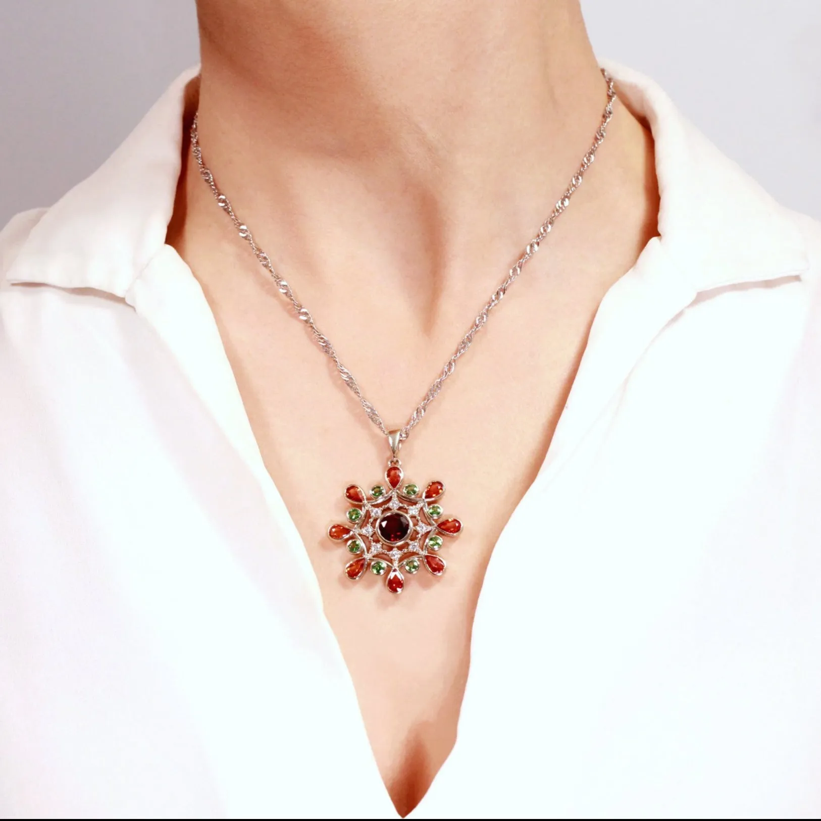 "Bouquet D'Ete" Pendant with Diamonds, Sapphires, Emeralds and Garnet