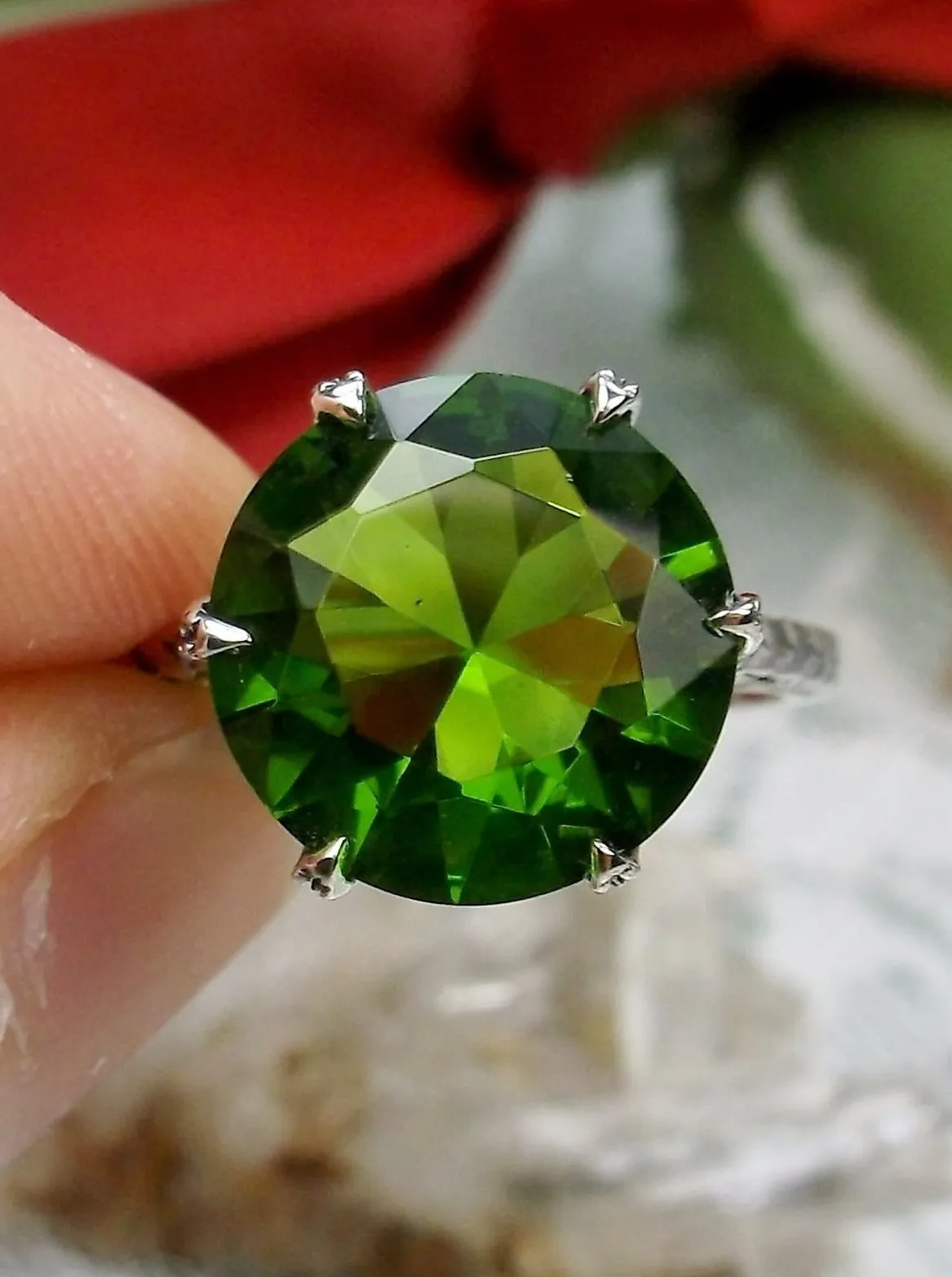 Solitaire Ring, Peridot Green Classic Victorian Jewelry #D37
