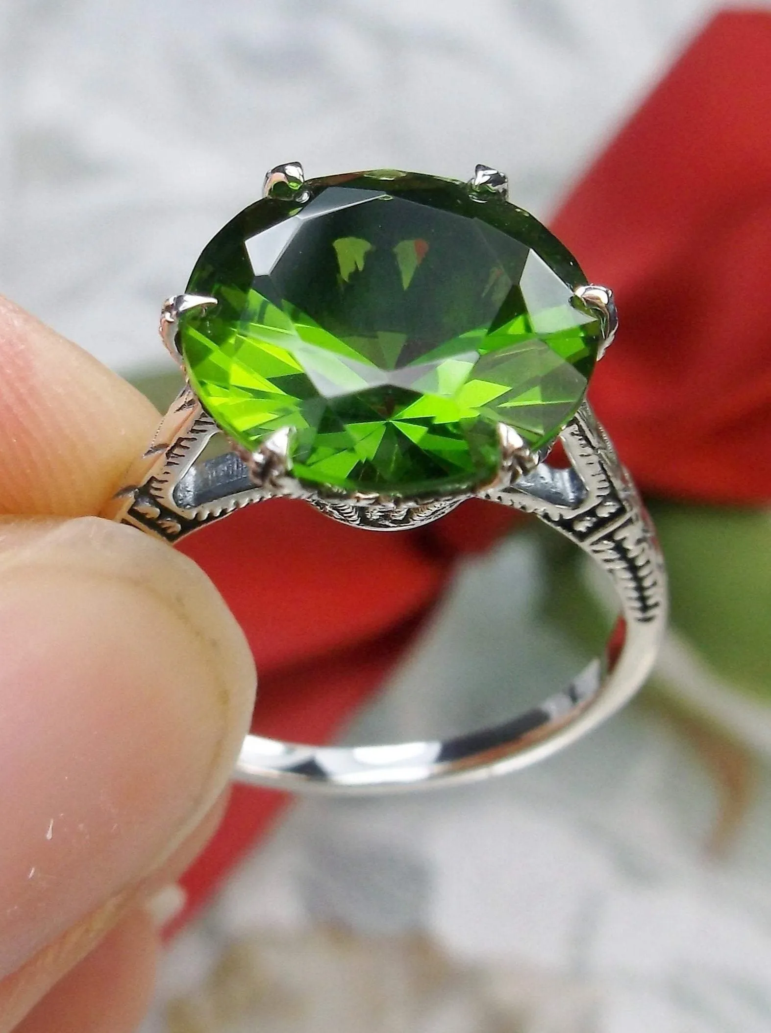 Solitaire Ring, Peridot Green Classic Victorian Jewelry #D37