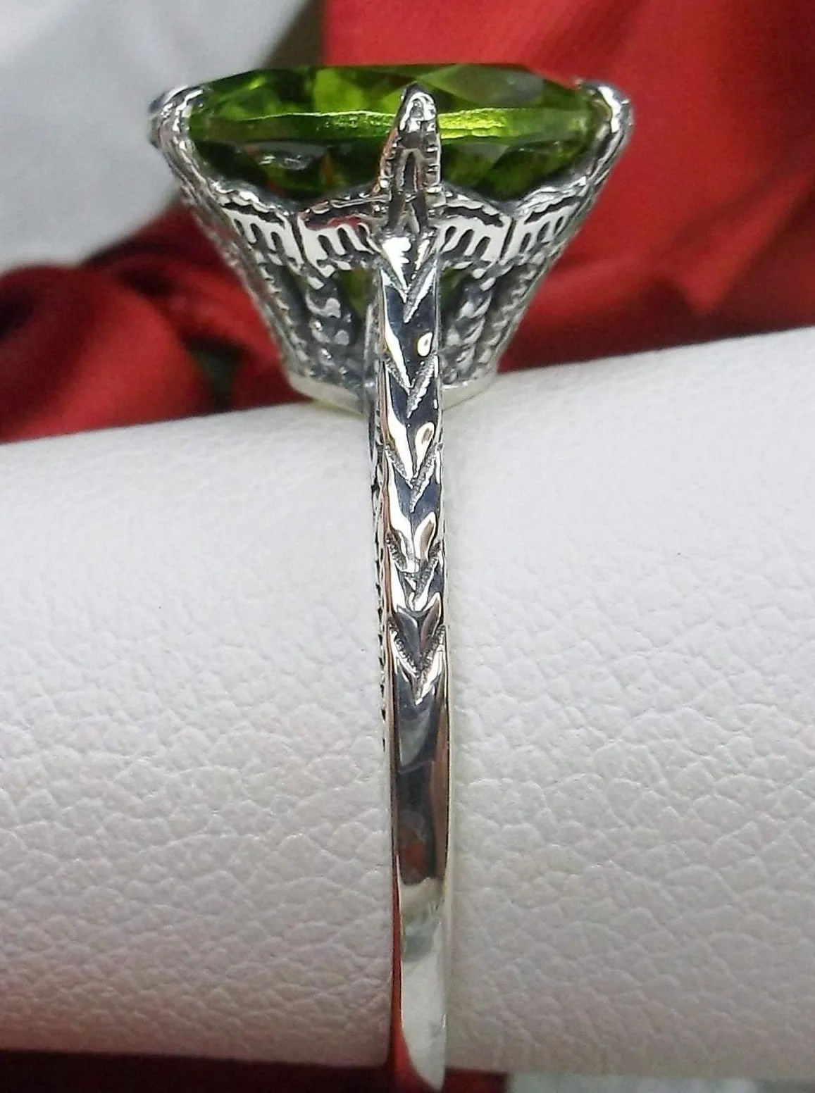 Solitaire Ring, Peridot Green Classic Victorian Jewelry #D37
