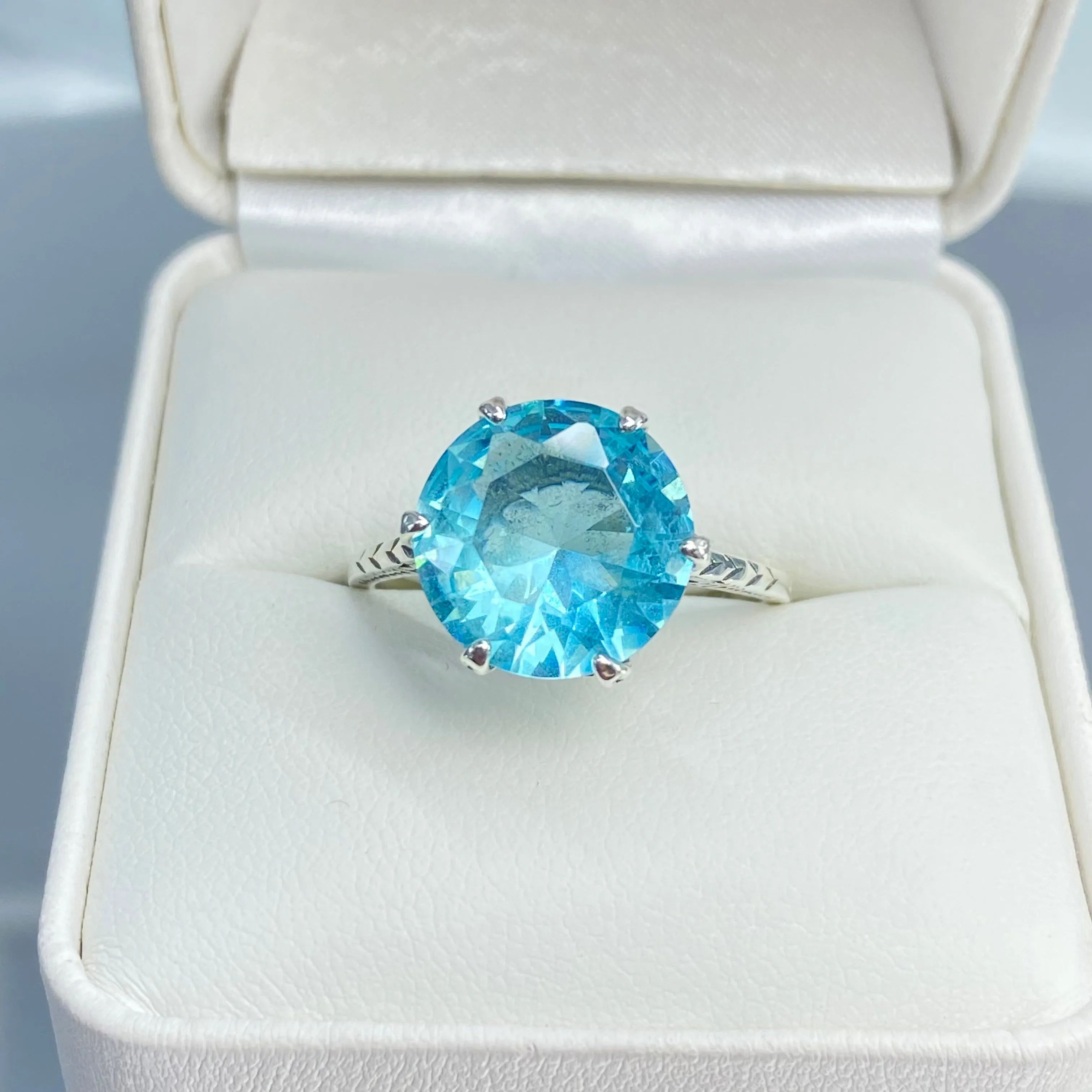 Solitaire Ring, Size 4, Aquamarine Blue Classic Jewelry #D37 - Ready to Ship