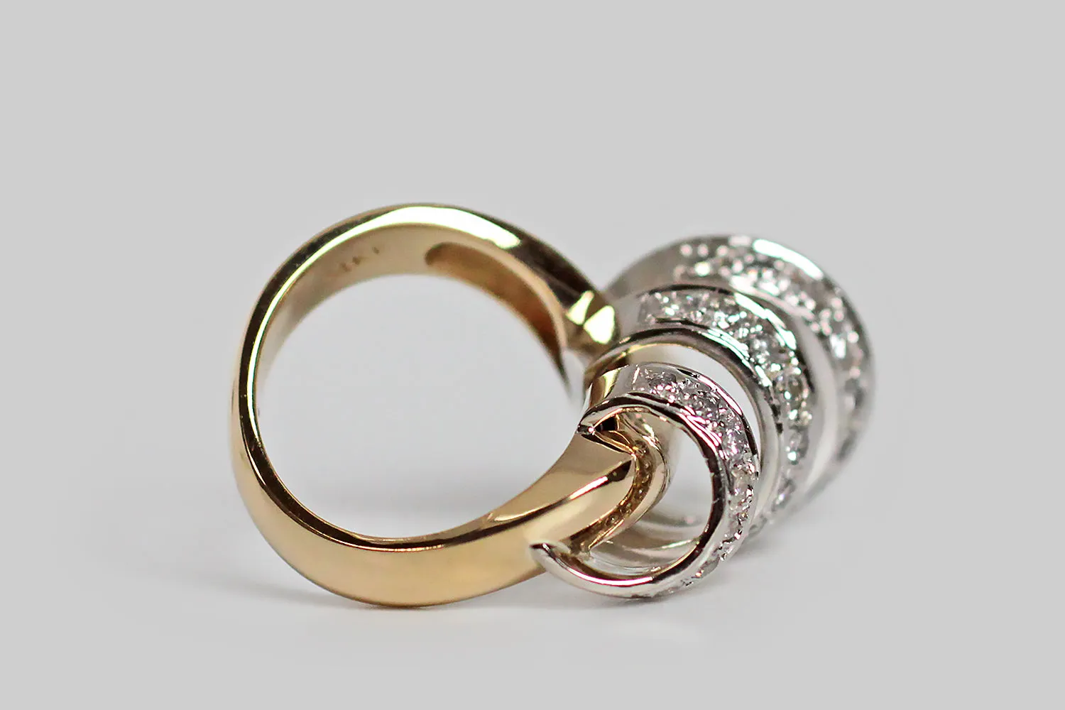 Vintage Modernist Whirlwind Ring with Diamonds in 14k Gold