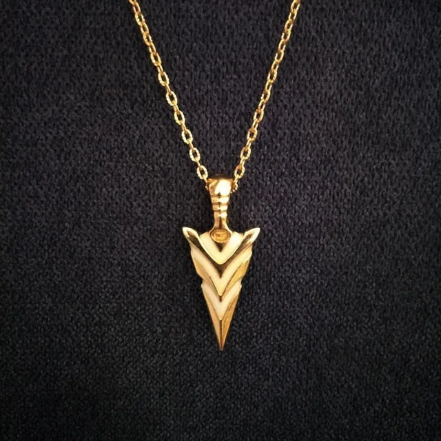 Vintage Punk Luminous Totem Crow Skull Necklace