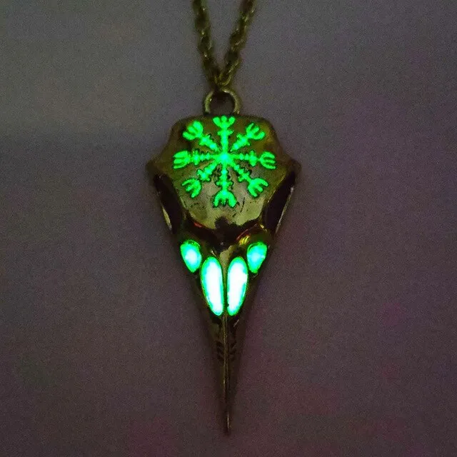 Vintage Punk Luminous Totem Crow Skull Necklace