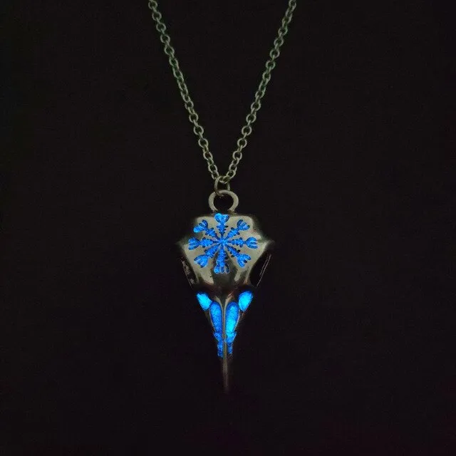 Vintage Punk Luminous Totem Crow Skull Necklace